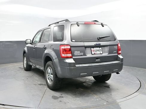 Used 2010 Ford Escape XLT FWD image 9
