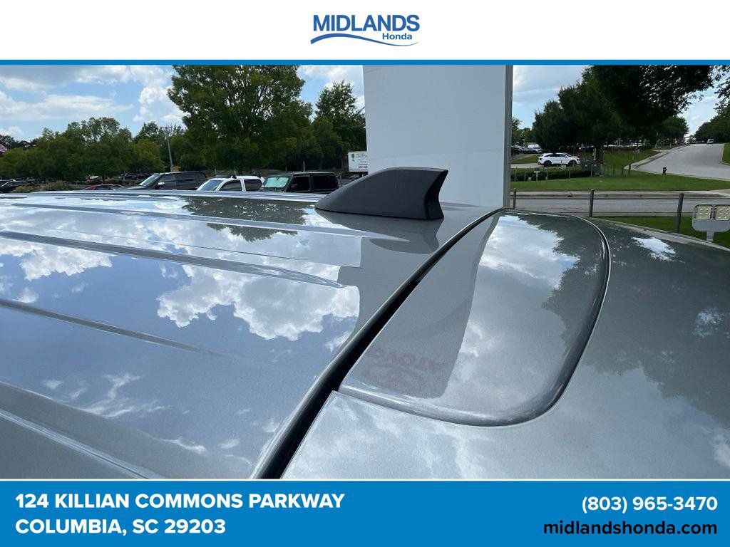 Used 2023 Chevrolet Equinox LT FWD image 6