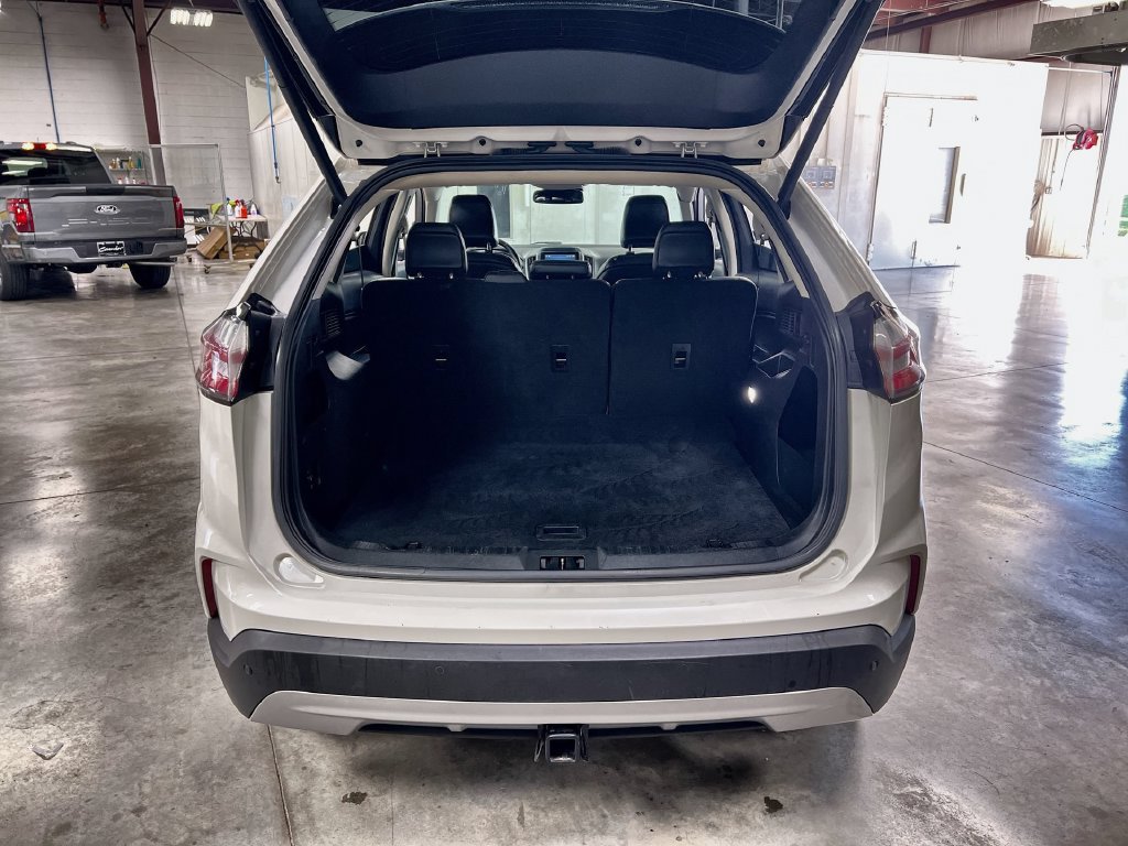 Used 2023 Ford Edge SEL w/ Convenience Package AWD/4WD image 26