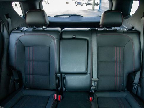Used 2022 Chevrolet Equinox RS FWD image 25