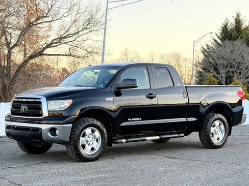 Used 2010 Toyota Tundra 4x4 Double Cab image 1
