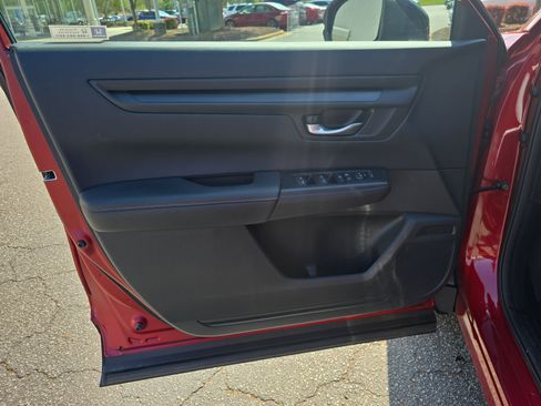 Used 2023 Honda CR-V Sport image 27