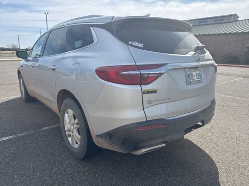 Used 2021 Buick Enclave Essence w/ Sound and Sites Package image 4