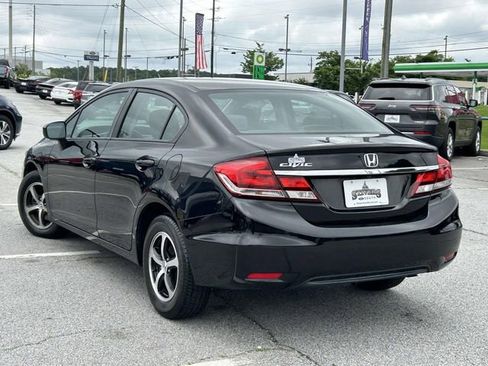 Used 2015 Honda Civic SE image 4