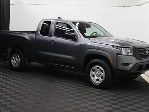 Used 2022 Nissan Frontier S image 3