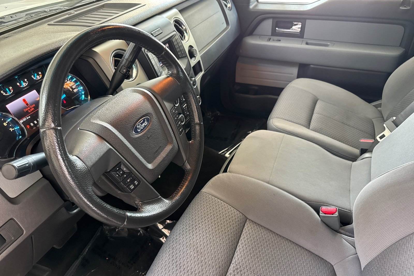 Used 2013 Ford F150 XLT w/ XLT Chrome Pkg RWD image 11