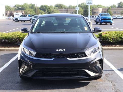 Used 2024 Kia Forte LXS FWD image 2