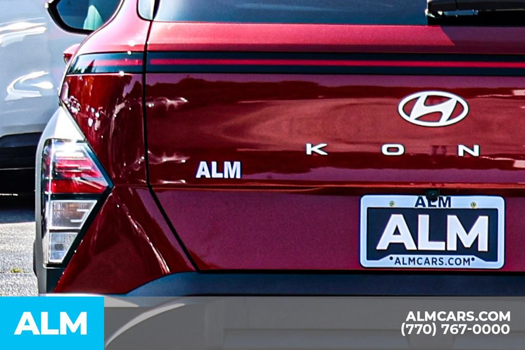 Used 2025 Hyundai Kona SEL FWD image 12