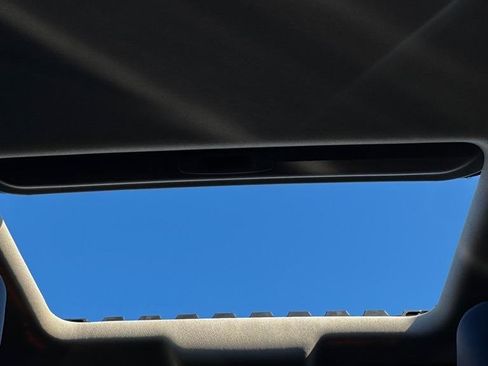 Used 2023 Nissan Altima 2.0 SR image 28