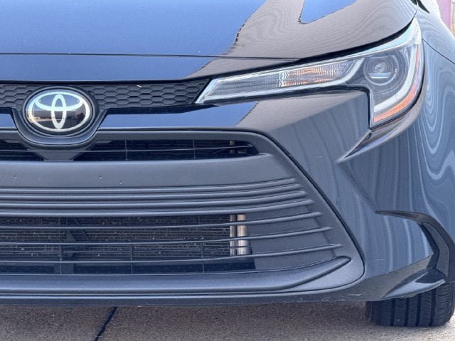 Used 2024 Toyota Corolla LE FWD image 9