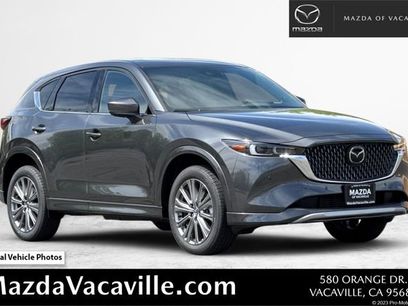 New 2025 MAZDA CX-5 Signature