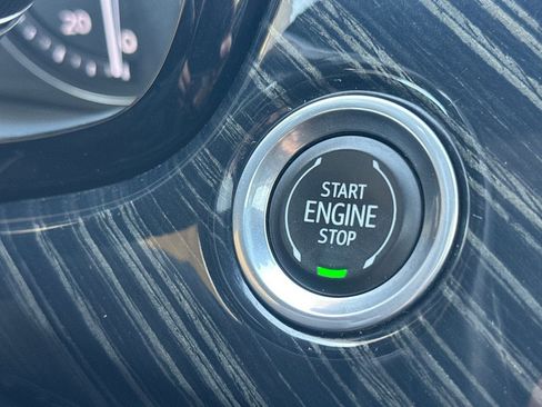 Used 2023 Cadillac XT6 Premium Luxury w/ Technology Package image 24