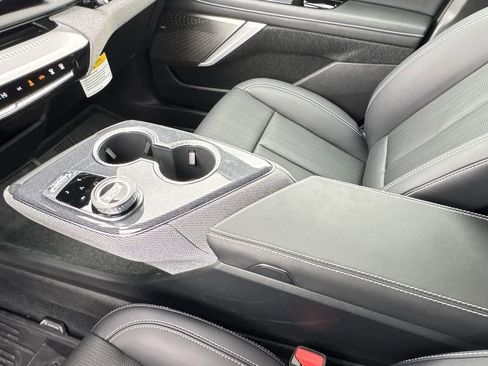 New 2026 Cadillac Optiq Sport 2 AWD/4WD image 20