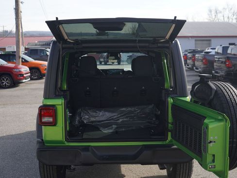 New 2026 Jeep Wrangler Sport S AWD/4WD image 19