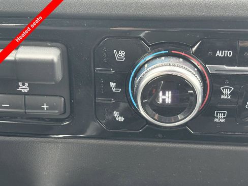 Used 2024 GMC Sierra 2500 SLT w/ SLT Premium Package image 6