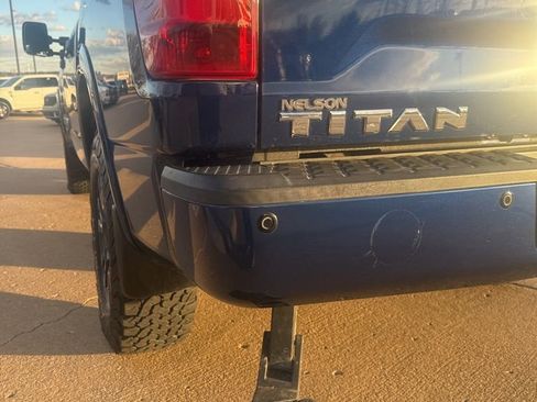 Used 2018 Nissan Titan PRO-4X w/ Pro-4x Convenience Package image 6