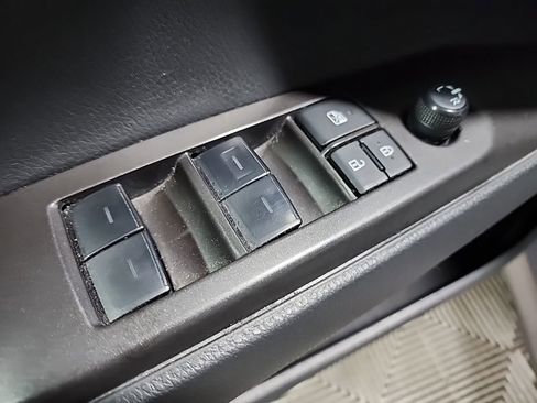 Used 2023 Toyota Camry LE FWD image 19