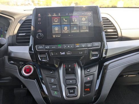 Used 2024 Honda Odyssey Touring image 15