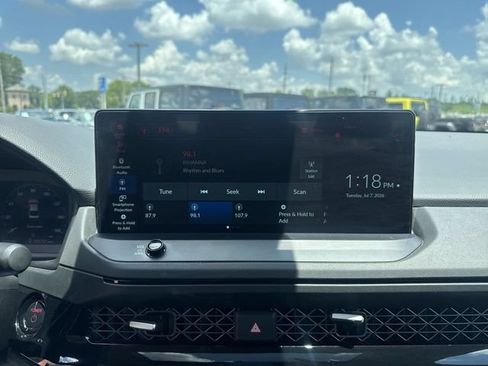 Certified 2024 Honda Accord EX-L image 17