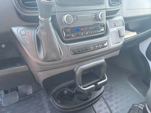 Used 2023 RAM ProMaster 2500 FWD image 23