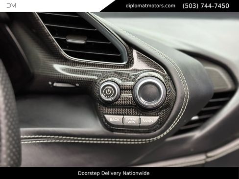 Used 2016 Ferrari 488 Spider image 28