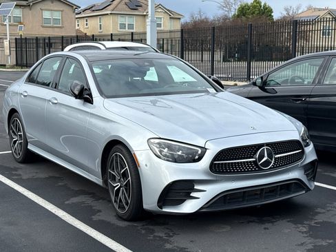 Used 2023 Mercedes-Benz E 350 4MATIC Sedan image 2