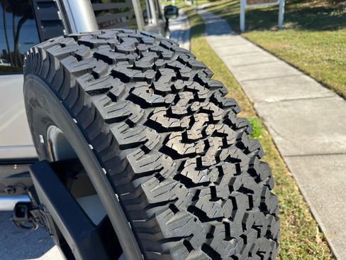 Used 2008 HUMMER H2 image 36