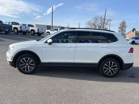 Used 2021 Volkswagen Tiguan SE FWD image 10
