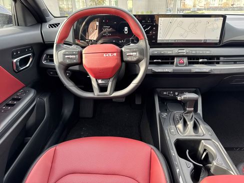 New 2025 Kia K4 GT-Line image 23