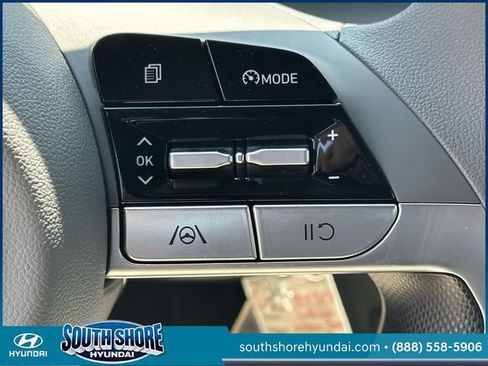 Certified 2023 Hyundai Elantra SE FWD image 25