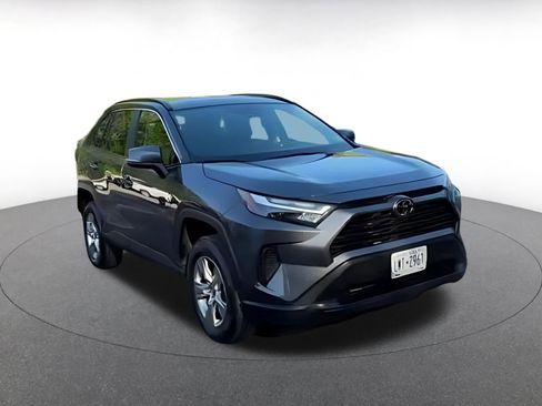 Used 2025 Toyota RAV4 XLE w/ Weather Package FWD image 16