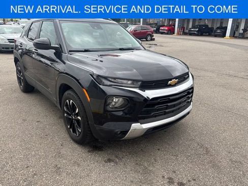Used 2023 Chevrolet TrailBlazer LT FWD image 4