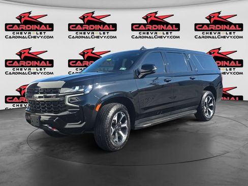 Used 2022 Chevrolet Suburban Z71 w/ Off-Road Capability Package AWD/4WD image 7