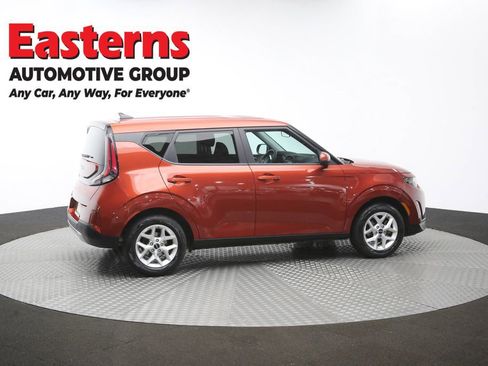 Used 2024 Kia Soul LX w/ Option Group 015 FWD image 43