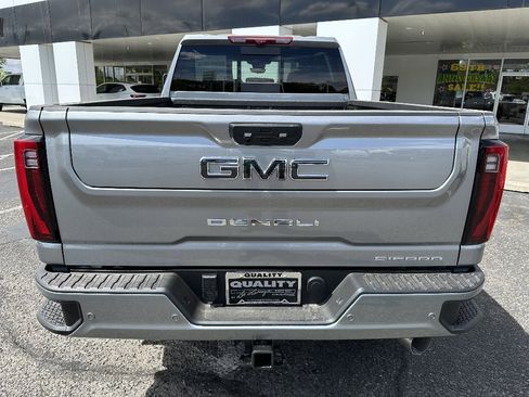 New 2026 GMC Sierra 2500 Denali Ultimate AWD/4WD image 5