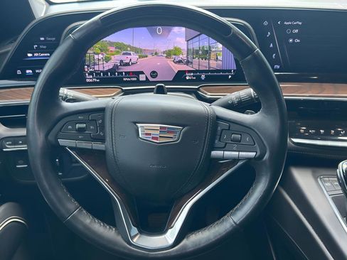 Used 2023 Cadillac Escalade ESV Sport Platinum w/ LPO, ONYX Package AWD/4WD image 13