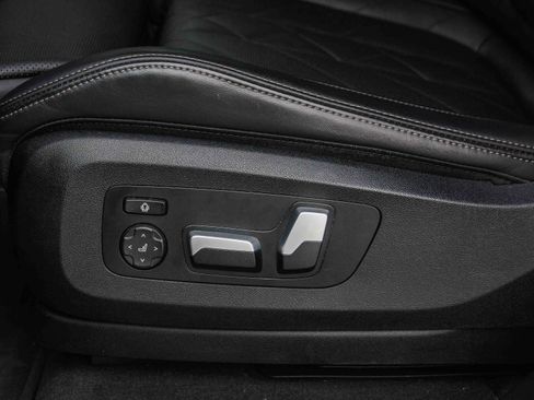 Used 2023 BMW X5 xDrive40i w/ Premium Package image 22