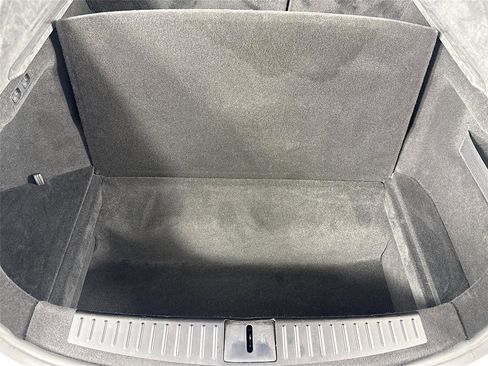 Used 2022 Tesla Model S image 35