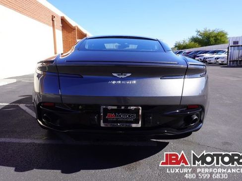 Used 2020 Aston Martin DB11 Coupe image 57