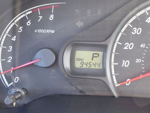 Used 2013 Toyota Sienna L image 13