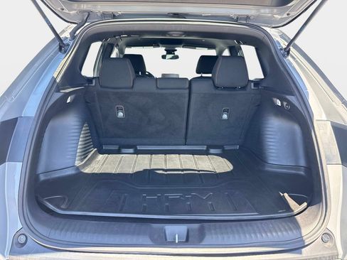 Used 2025 Honda HR-V Sport image 9