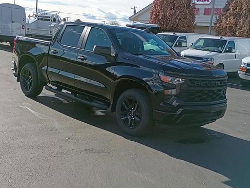 New 2026 Chevrolet Silverado 1500 Custom w/ Turbomax Blackout Package image 3