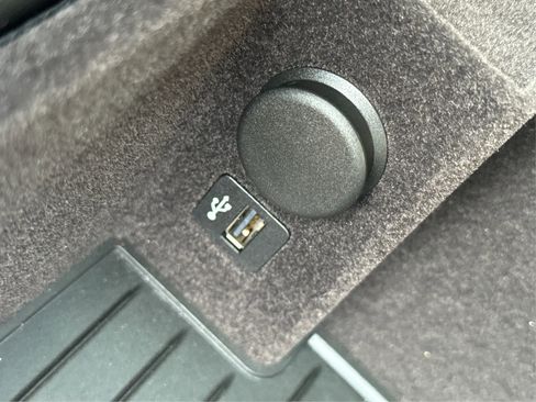 Used 2019 BMW 540i xDrive image 44