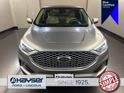 Certified 2023 Ford Edge SEL image 2