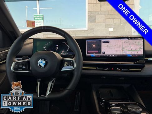Used 2025 BMW 530i w/ M Sport Package RWD image 7