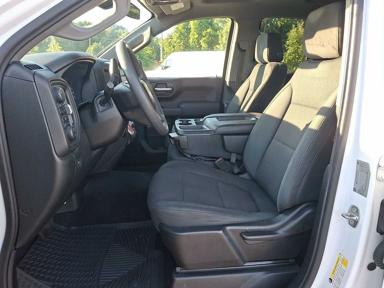 Used 2019 Chevrolet Silverado 1500 Custom Trail Boss w/ Custom Convenience Package AWD/4WD image 13