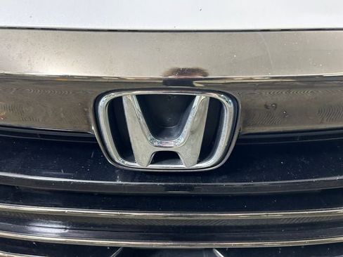 Used 2021 Honda Accord Sport image 10