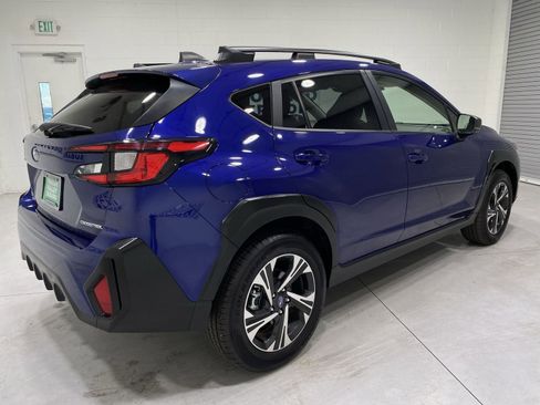 Certified 2025 Subaru Crosstrek 2.0i Premium image 8
