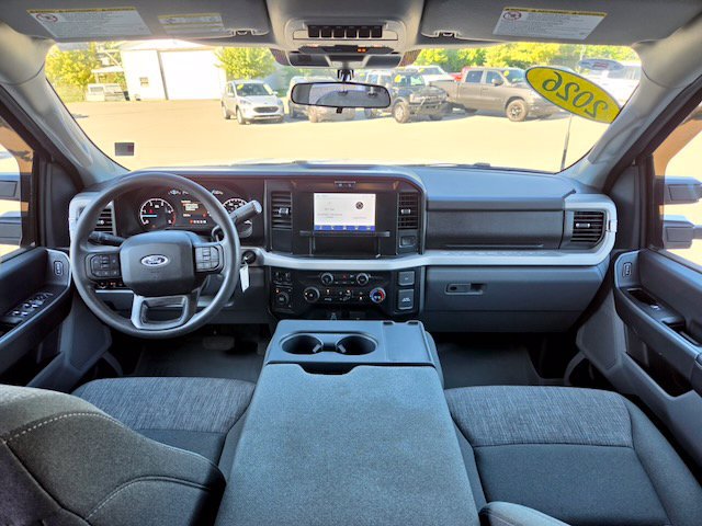 Used 2026 Ford F350 XLT AWD/4WD image 14