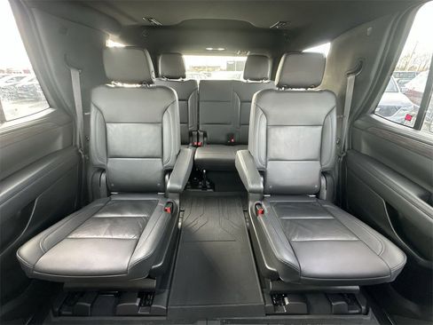 Used 2021 Chevrolet Tahoe LT w/ LT Signature Package image 22